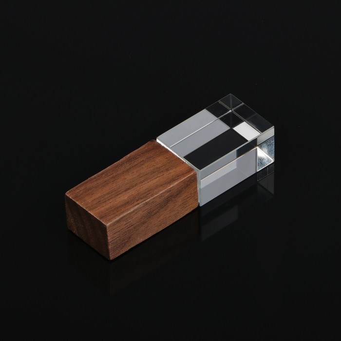 Флешка E 310 Wood BL, 32 ГБ, USB2.0, чт до 25 Мб/с, зап до 15 Мб/с, кристалл в дереве - фото 51369344