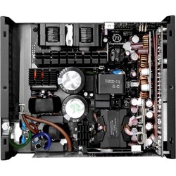 Блок питания Thermaltake ATX 1200W Toughpower iRGB Plus 80+ platinum APFC 140mm LED 12xSATA RTL   38 - фото 51366447