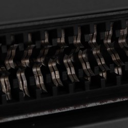 Шредер Cactus CS-SH-6-13-4X12 (P-4), фрагменты 4x12мм, 6 листов одн, скобы, пл.карты, 13л - фото 51368007