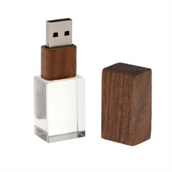 Флешка E 310 Dark Wood, 16 ГБ, USB2.0,чт до 25 Мб/с,зап до 15 Мб/с, зеленая подсветка - фото 51384736