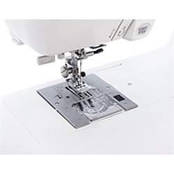 Швейная машина Janome DC 4030, 60 Вт, 30 операций, автомат, белая - фото 51416324